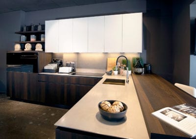 Cesar Maxima 2.2 Stainless steel benchtop and raised timber veneer breakfast bar